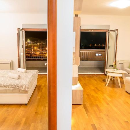 Apartment Stefano Bar Luaran gambar